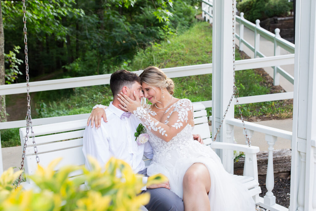  Greenville wedding
Spartanburg Wedding
Bride and groom portrait
Wedding photos
Bride and groom on swing
Romantic wedding portrait