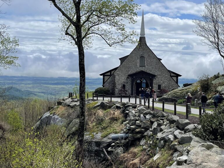 Cliffs of Glassy wedding ceremony