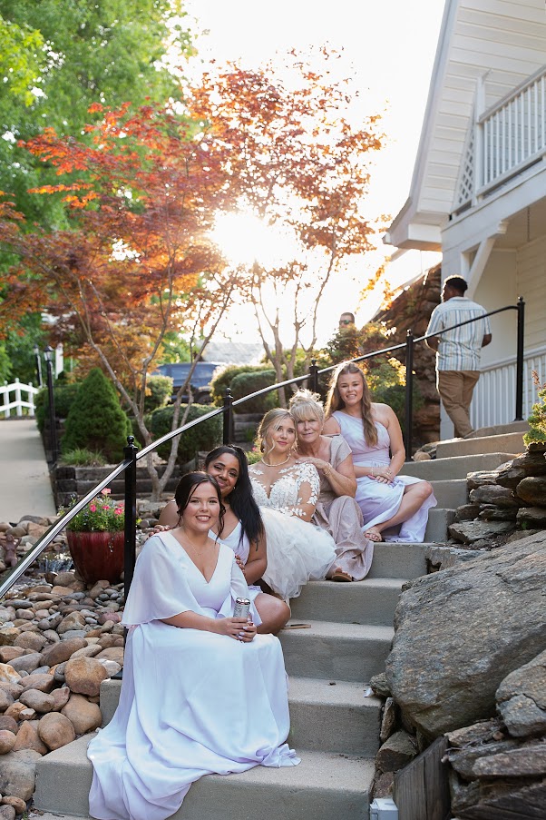 Traditional Wedding Anniversary Gifts Year 1 to 25, Greenville South Carolina